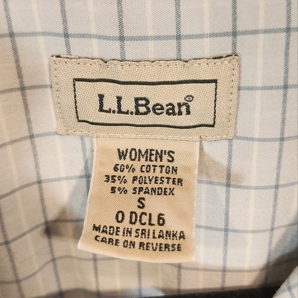 L.L. Bean Women's Long Sleeve Shirt, Button Front Small Pale Blue - Picture 3 of 5